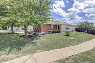 483 Quarter Ave, Buda, TX 78610 - Photo 3