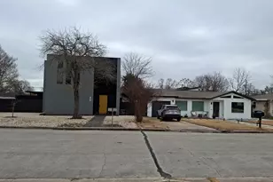 7520 Delafield Ln, Austin, TX 78752 - Photo 7