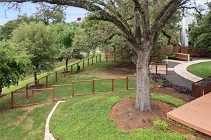801 N Bluff Dr, Austin, TX 78745 - Photo 37