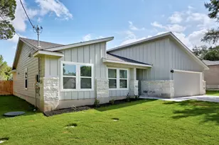 20102 Lee Ln, Lago Vista, TX 78645 - Photo 3