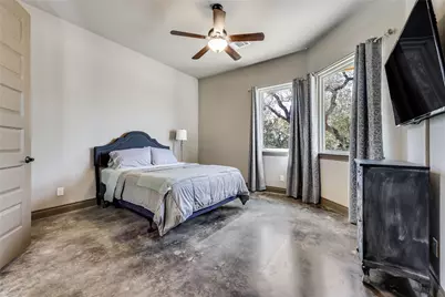 19129 Camelot Woods Cove, Lago Vista, TX 78645 - Photo 17