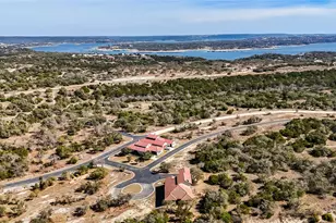 19129 Camelot Woods Cove, Lago Vista, TX 78645 - Photo 37