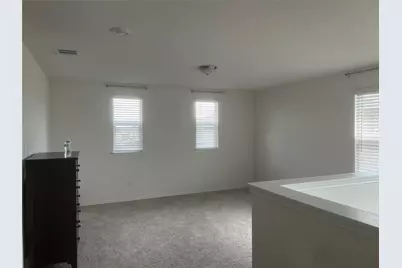 109 Crimson Lane, Kyle, TX 78640 - Photo 9