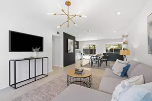 2609 Berkett Dr, Austin, TX 78745 - Photo 5