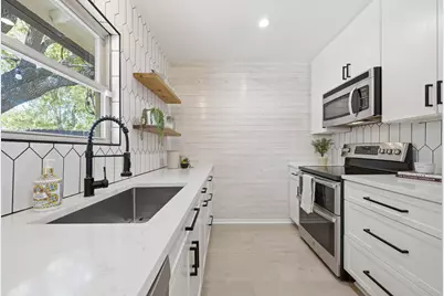 2609 Berkett Drive, Austin, TX 78745 - Photo 3