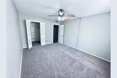 601 W 11th Street #127, Austin, TX 78701 - Photo 15