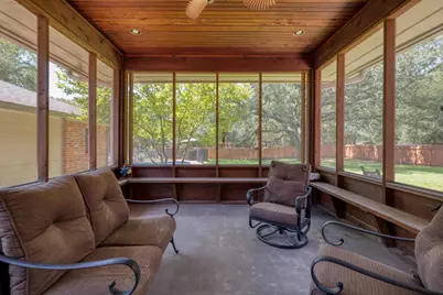 170 Oak Creek Circle, Luling, TX 78648 - Photo 33