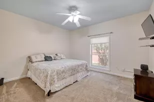 170 Oak Creek Cir, Luling, TX 78648 - Photo 25