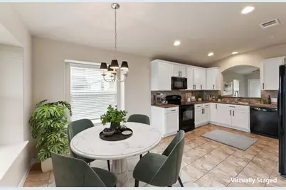 582 Briggs Drive, New Braunfels, TX 78130 - Photo 13