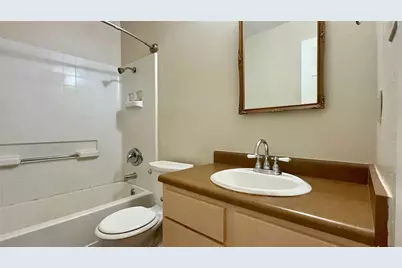 1213 Kenyon Drive, Austin, TX 78745 - Photo 11