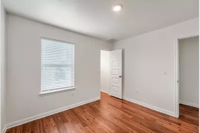 8106 Dampton Lane, Austin, TX 78744 - Photo 23