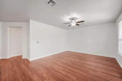 8106 Dampton Lane, Austin, TX 78744 - Photo 5