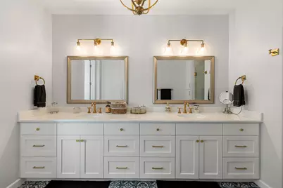 810-2 Kothmann Road, Dripping Springs, TX 78620 - Photo 15