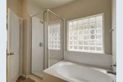 8521 Wood Stork Drive, Austin, TX 78729 - Photo 11