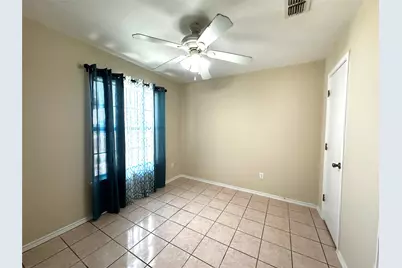 1041 Pasto Drive, Los Fresnos, TX 78566 - Photo 13