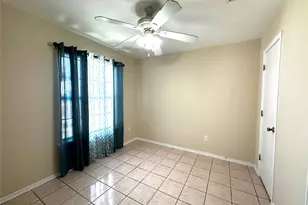 1041 Pasto Dr, Los Fresnos, TX 78566 - Photo 13