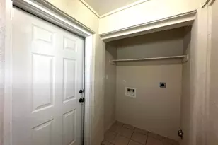 1041 Pasto Dr, Los Fresnos, TX 78566 - Photo 15