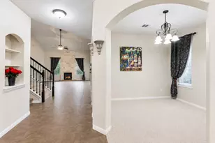 100 Sandy Lyle Cove, Round Rock, TX 78664 - Photo 5