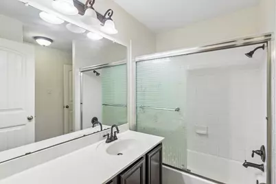 100 Sandy Lyle Cove, Round Rock, TX 78664 - Photo 15