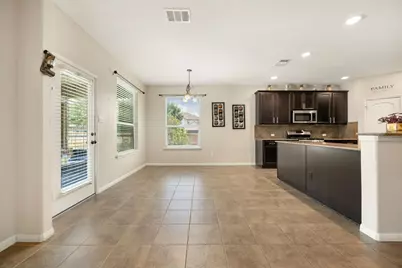 100 Sandy Lyle Cove, Round Rock, TX 78664 - Photo 9