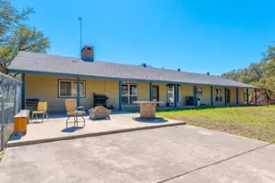 2700 Co Rd 224, Florence, TX 76527 - Photo 35