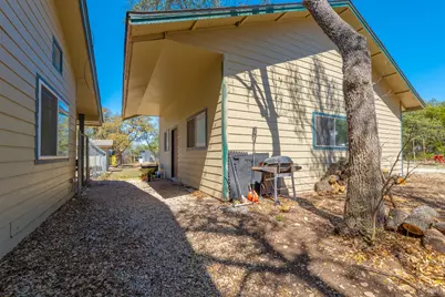 2700 County Road 224, Florence, TX 76527 - Photo 31