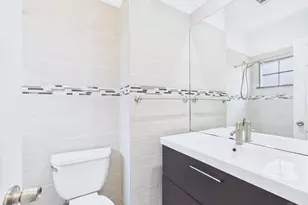 2300 Leon St, Austin, TX 78705 - Photo 13