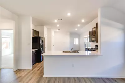 318 Canley Loop, Hutto, TX 78634 - Photo 9