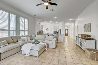 7334 W Magic Mountain Lane, Round Rock, TX 78681 - Photo 17