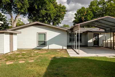 811 Nixon Street, Lockhart, TX 78644 - Photo 35