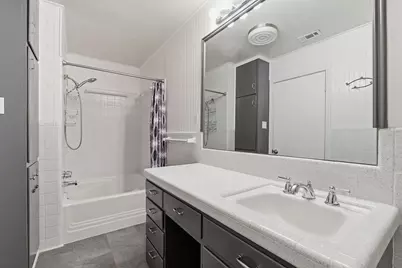 811 Nixon Street, Lockhart, TX 78644 - Photo 19