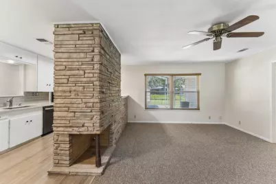 811 Nixon Street, Lockhart, TX 78644 - Photo 7