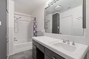 811 Nixon St, Lockhart, TX 78644 - Photo 19