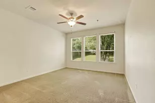 153 Crescent Heights Dr, Georgetown, TX 78628 - Photo 9