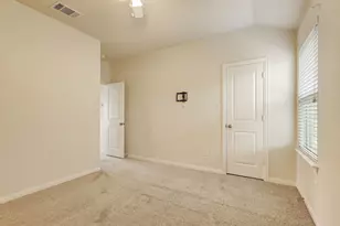 153 Crescent Heights Dr, Georgetown, TX 78628 - Photo 25