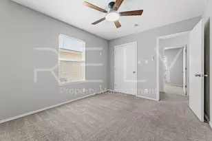 241 Moonstone Dr, Jarrell, TX 76537 - Photo 21