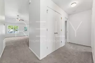 241 Moonstone Dr, Jarrell, TX 76537 - Photo 19