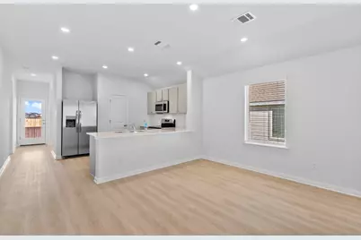 129 Hatari Trail, Jarrell, TX 76537 - Photo 9