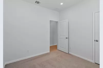 129 Hatari Trail, Jarrell, TX 76537 - Photo 13