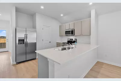 129 Hatari Trail, Jarrell, TX 76537 - Photo 17