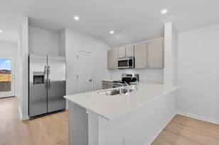 129 Hatari Trl, Jarrell, TX 76537 - Photo 17