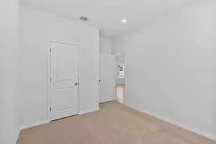 129 Hatari Trl, Jarrell, TX 76537 - Photo 11