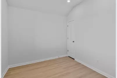 129 Hatari Trail, Jarrell, TX 76537 - Photo 21