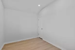 129 Hatari Trl, Jarrell, TX 76537 - Photo 21