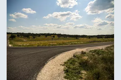 39 Buckskin Path, Fredericksburg, TX 78624 - Photo 17