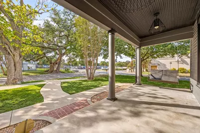 1001 S Church Street, Georgetown, TX 78626 - Photo 5