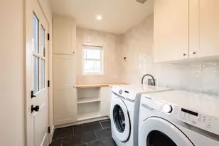 7104 Twin Crest Dr, Austin, TX 78752 - Photo 19