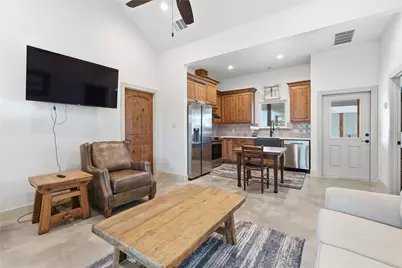107 Longhorn Drive, Bastrop, TX 78602 - Photo 15