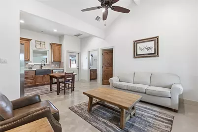 107 Longhorn Drive, Bastrop, TX 78602 - Photo 13