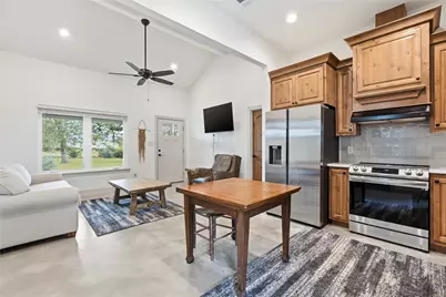 107 Longhorn Drive, Bastrop, TX 78602 - Photo 17